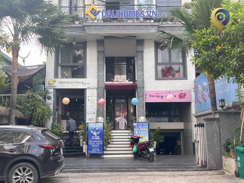 Tòa nhà VI House